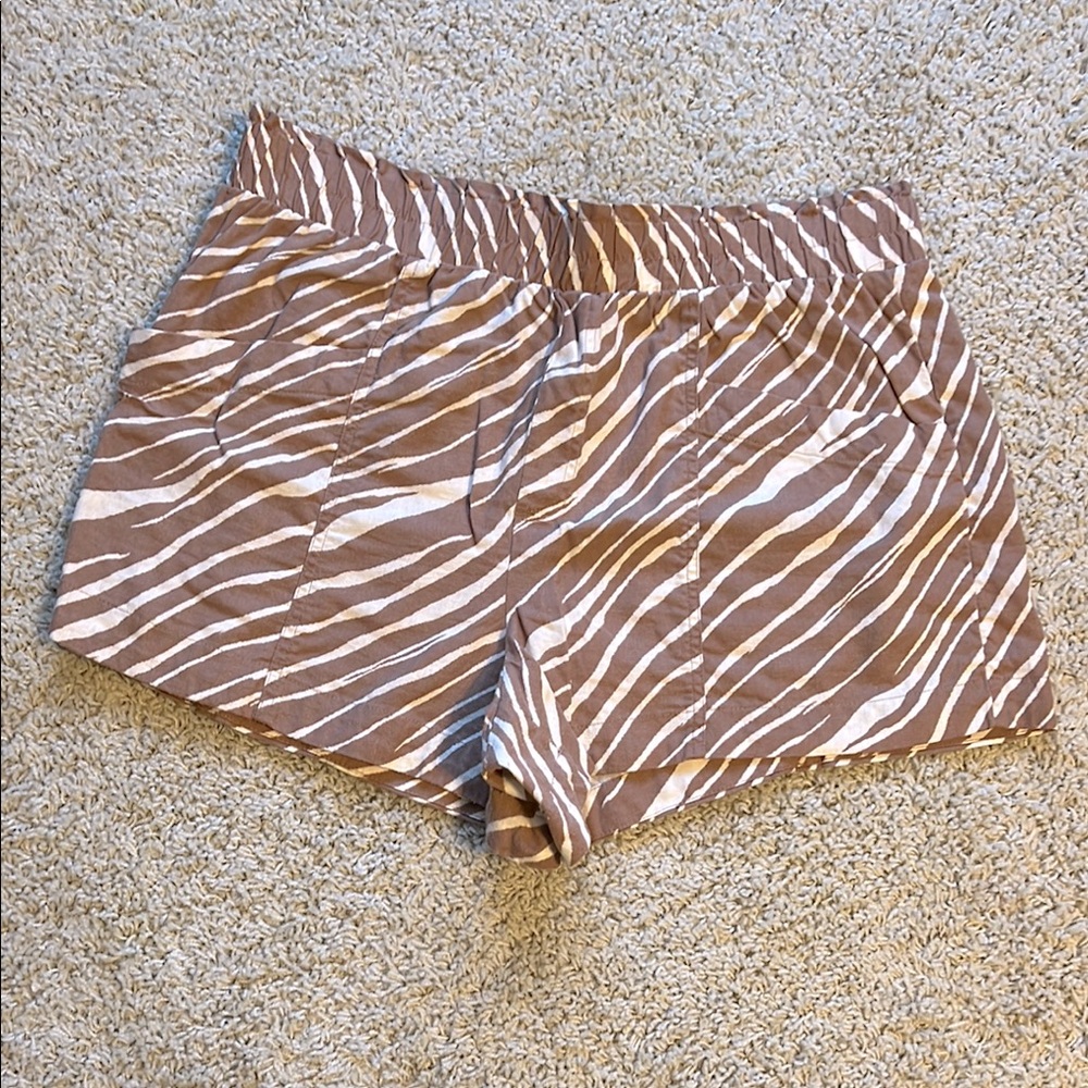 NWOT A NEW DAY Stylish Zebra Print Women's Shorts XL